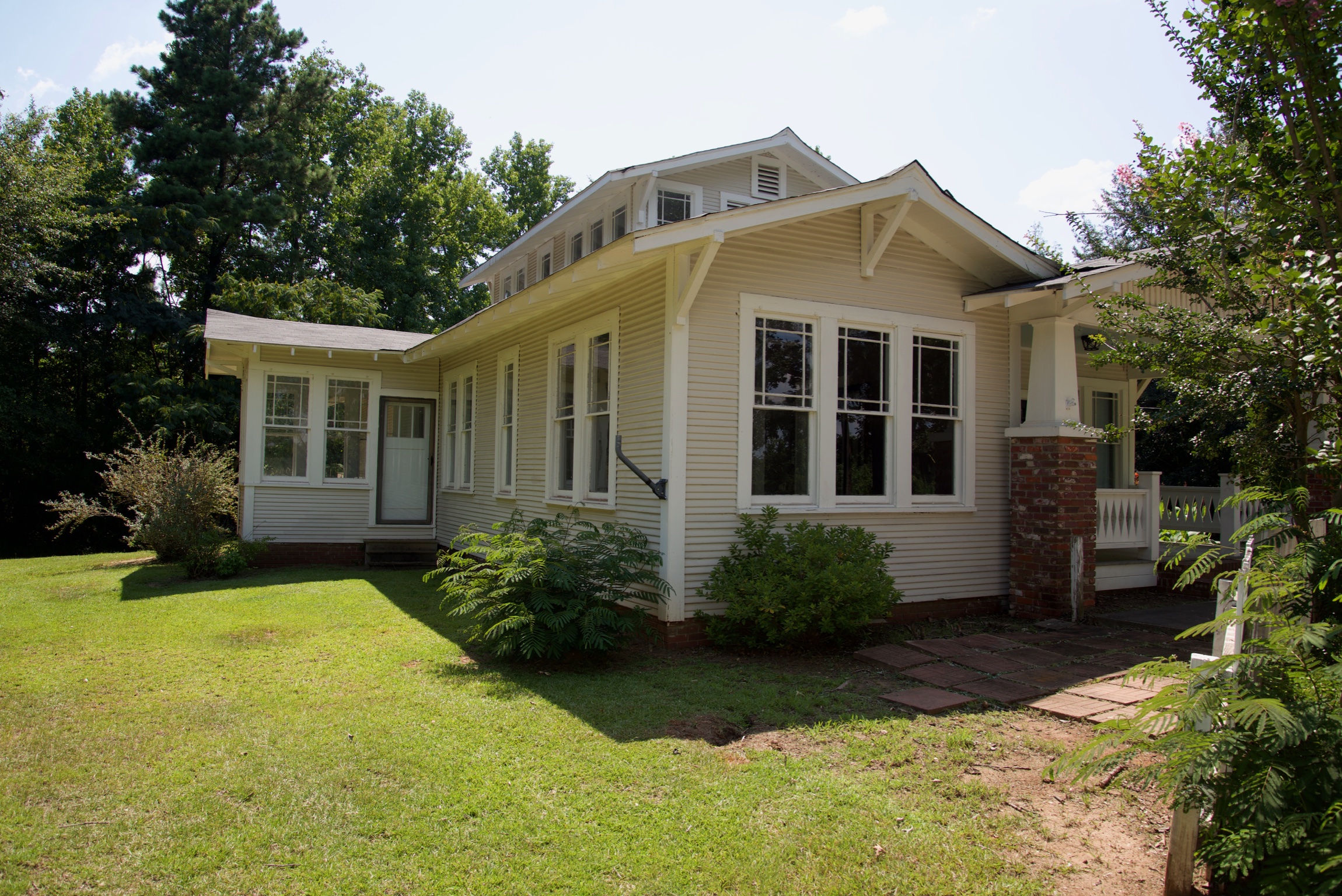 Property thumbnail image